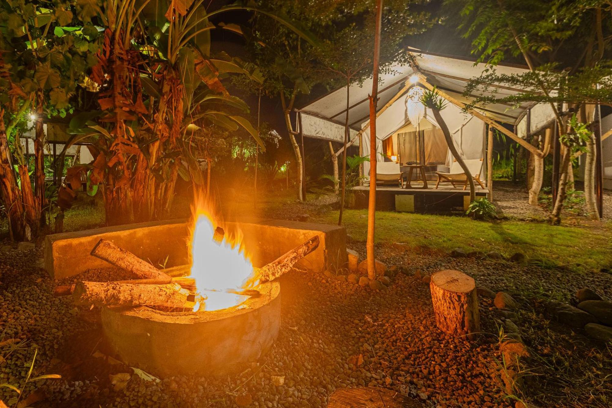 Готель Camani Glamping Каранґасем Екстер'єр фото